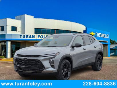 New 2026 Chevrolet Trax ACTIV w/ Sunroof Package