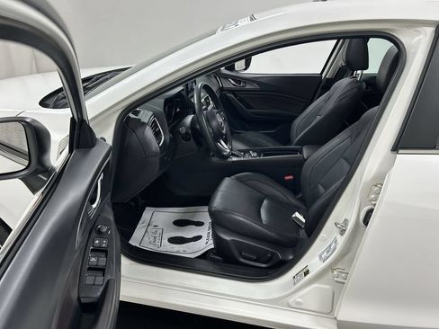 Used 2017 MAZDA MAZDA3 Grand Touring FWD image 9
