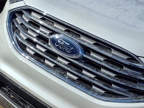 Used 2022 Ford Edge SEL w/ Convenience Package image 47