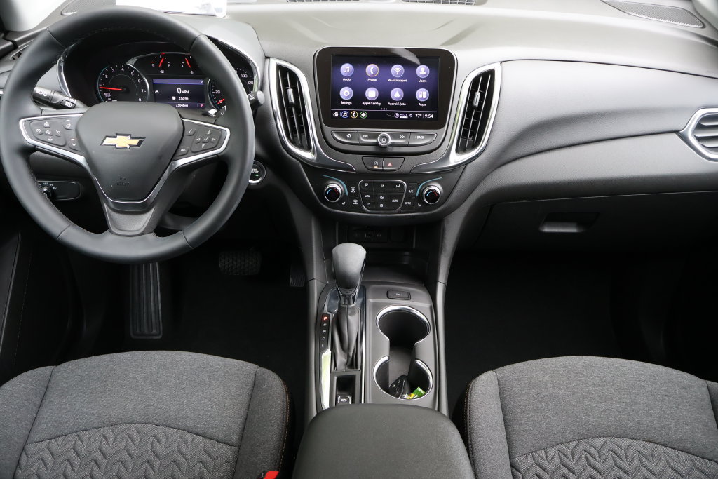 Certified 2023 Chevrolet Equinox LT FWD image 17