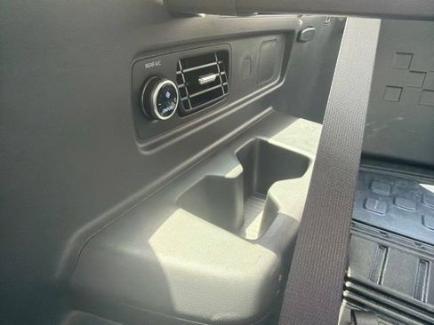 Used 2025 Hyundai Santa Fe SEL FWD image 21