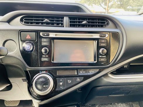 Used 2015 Toyota Prius C One FWD image 32