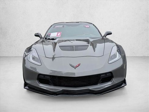 Used 2015 Chevrolet Corvette Z06 w/ 3LZ Preferred Equipment Group image 2