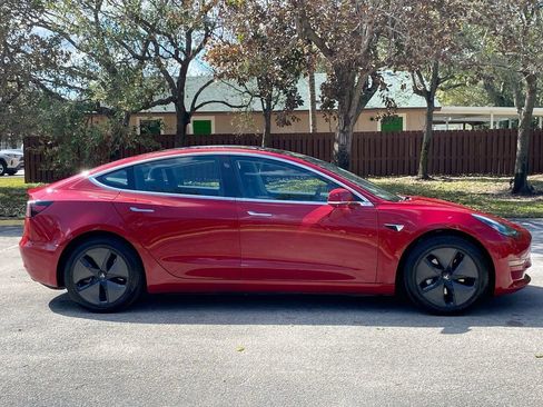 Used 2018 Tesla Model 3 Long Range image 8
