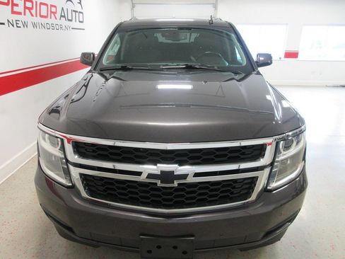 Used 2018 Chevrolet Tahoe LT w/ Luxury Package AWD/4WD image 11
