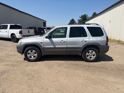 Used 2002 MAZDA Tribute 4WD image 6