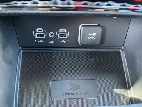 New 2025 Jeep Grand Cherokee Altitude image 22