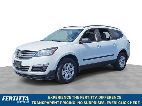 Used 2016 Chevrolet Traverse LS FWD image 1
