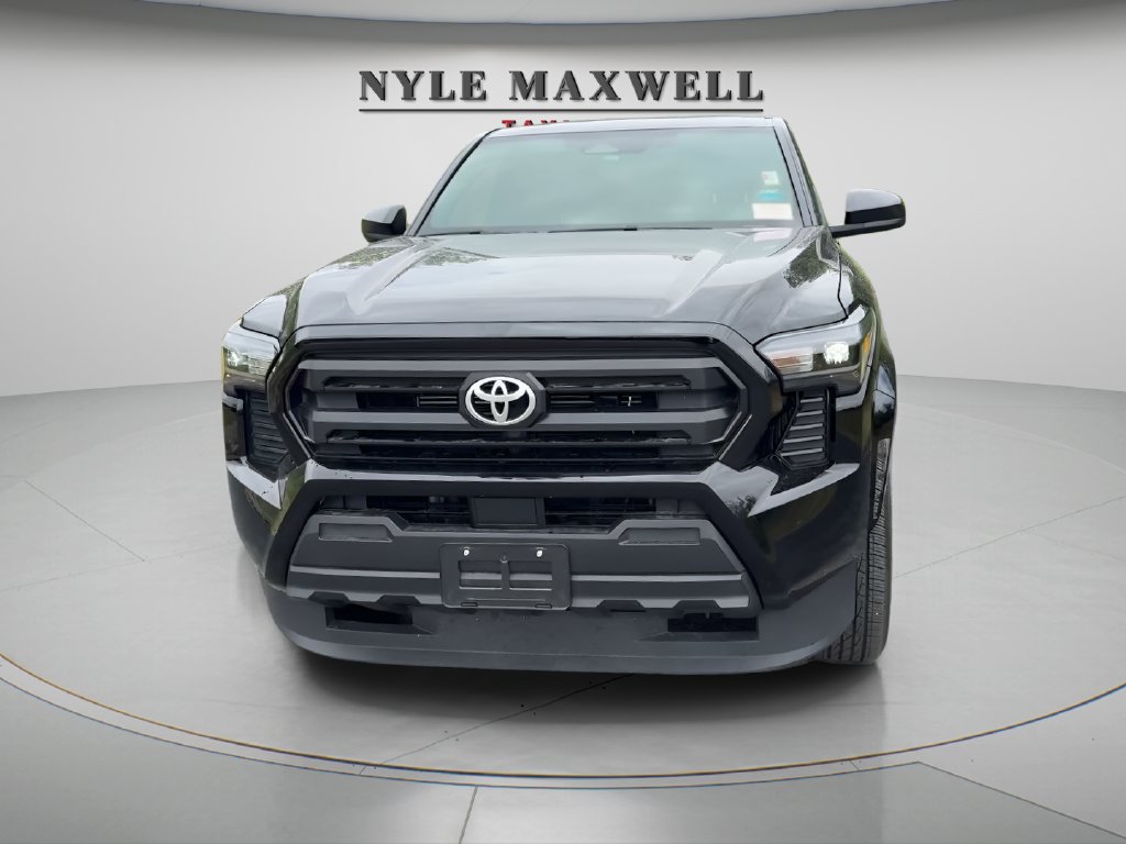 Used 2024 Toyota Tacoma SR AWD/4WD image 8