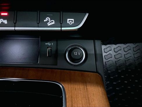 Used 2023 Audi Q5 2.0T Premium Plus w/ Premium Plus Package image 34