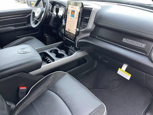 New 2026 RAM 2500 Laramie AWD/4WD image 21