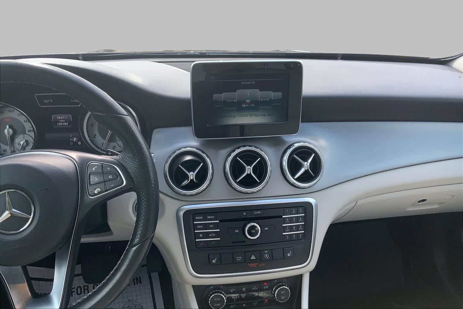 Used 2016 Mercedes-Benz GLA 250 image 7