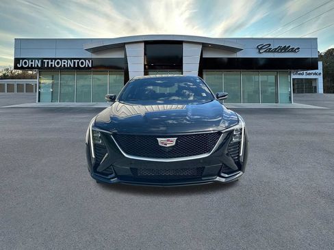 Used 2025 Cadillac CT5 Sport RWD image 2