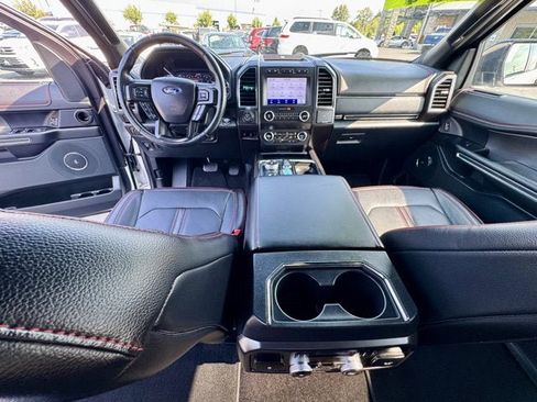 Used 2020 Ford Expedition Limited w/ Equipment Group 303A image 12