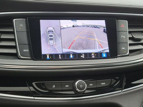 Used 2023 Buick Enclave Avenir w/ Avenir Technology Package image 15