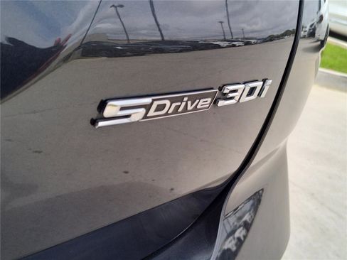 Used 2024 BMW X3 sDrive30i image 6