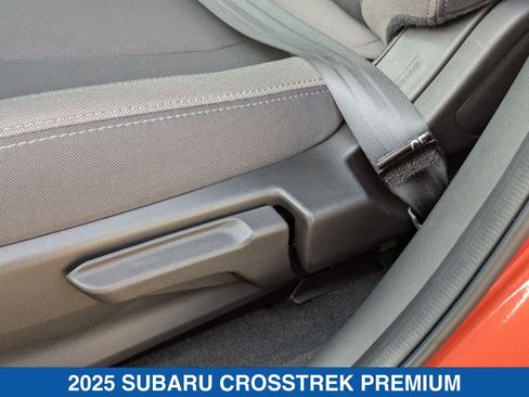 Certified 2025 Subaru Crosstrek 2.0i Premium image 27