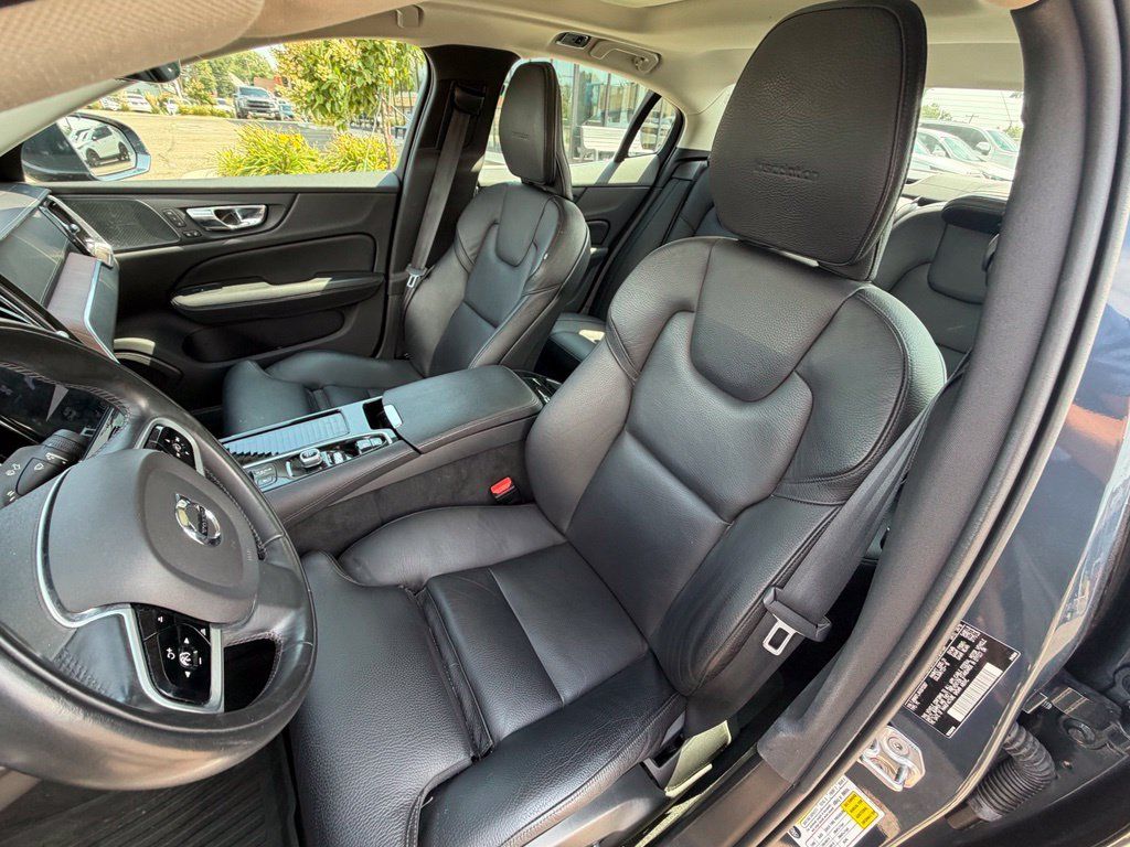 Used 2019 Volvo S60 T8 Inscription AWD/4WD image 14