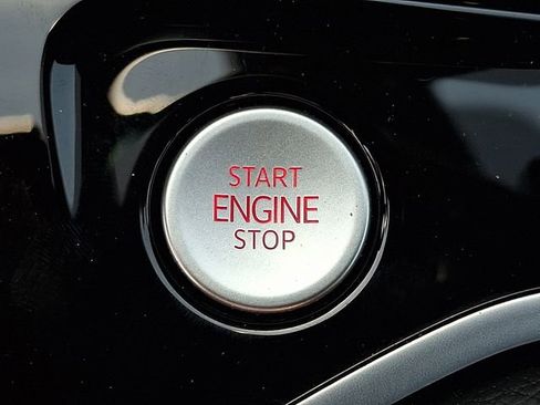 Used 2024 Volkswagen GTI SE FWD image 22