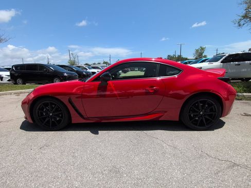 Used 2023 Toyota GR86 Premium RWD image 8