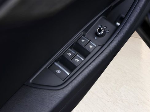 Used 2024 Audi A5 2.0T Premium image 23