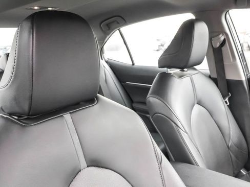 Used 2024 Toyota Camry XLE w/ Cold Weather Package image 37