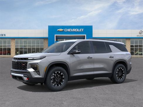 New 2026 Chevrolet Traverse Z71 w/ Enhanced Driving Package image 2