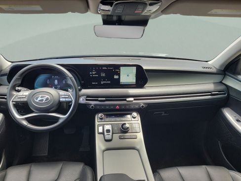 Used 2024 Hyundai Palisade SEL FWD image 6