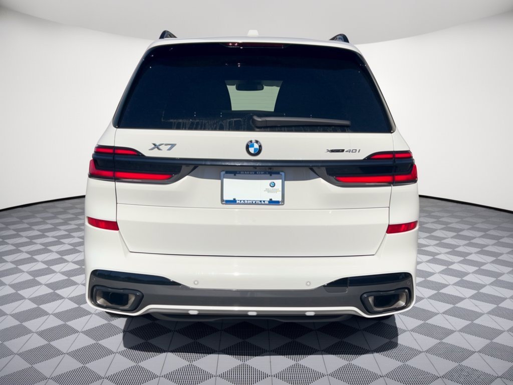 Certified 2026 BMW X7 xDrive40i AWD/4WD image 10