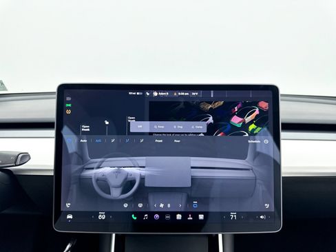 Used 2021 Tesla Model Y Long Range AWD/4WD image 26