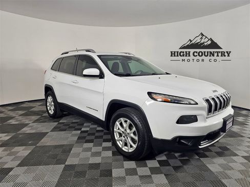 Used 2015 Jeep Cherokee Latitude w/ Cold Weather Group image 1
