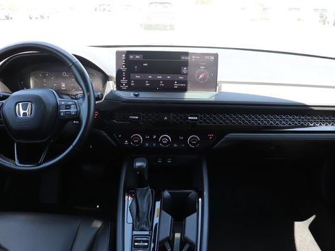 Used 2023 Honda Accord EX-L image 13