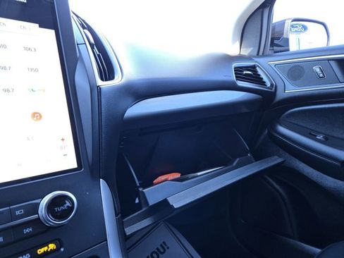 Certified 2024 Ford Edge SEL w/ Convenience Package image 14