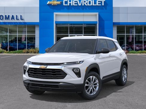 New 2026 Chevrolet TrailBlazer LS w/ LS Convenience Package AWD/4WD image 6