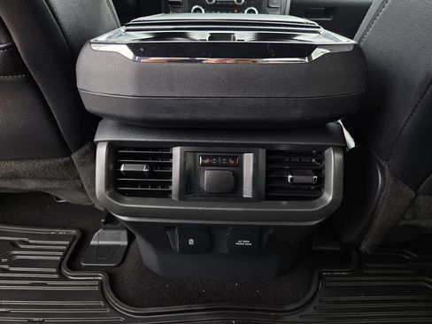 Used 2024 Ford F150 Lariat w/ Equipment Group 502A High AWD/4WD image 20
