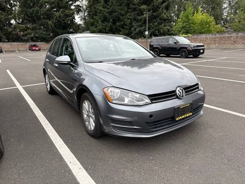 Used 2015 Volkswagen Golf S FWD image 2