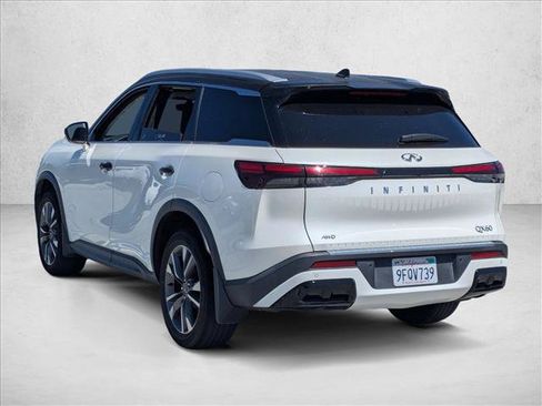 Used 2023 INFINITI QX60 Luxe w/ Cargo Package AWD/4WD image 7