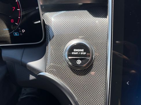 Certified 2026 Mercedes-Benz GLC 300 4MATIC image 31