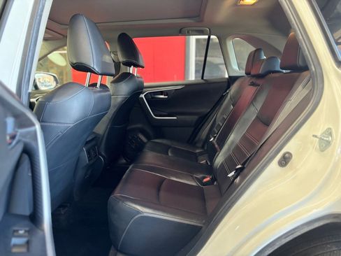 Used 2019 Toyota RAV4 Limited w/ Advanced Technology Package AWD/4WD image 14