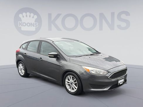 Used 2015 Ford Focus SE image 10