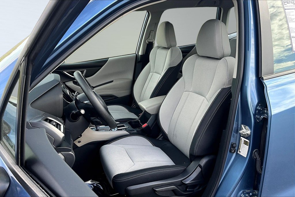 Used 2022 Subaru Forester AWD/4WD image 21