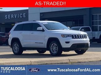 Used 2018 Jeep Grand Cherokee Laredo RWD video 1