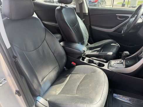 Used 2013 Hyundai Elantra Limited w/ Technology Pkg FWD image 29