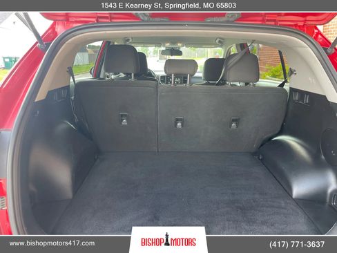 Used 2021 Kia Sportage LX w/ LX AWD Popular Package image 11