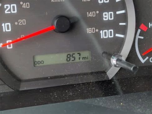 Used 2024 Chevrolet Low Cab Forward image 12