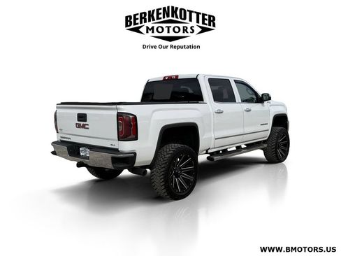Used 2018 GMC Sierra 1500 SLT w/ SLT Premium Package AWD/4WD image 3