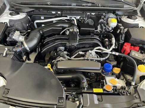 Used 2025 Subaru Outback Premium AWD/4WD image 22