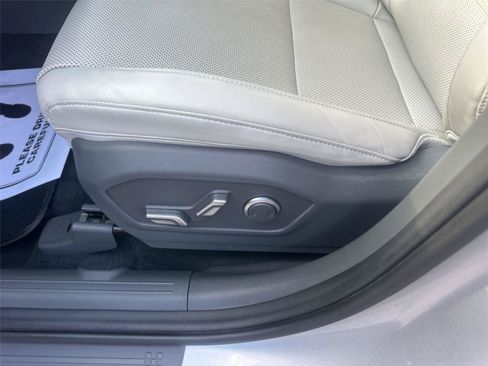 Used 2025 Hyundai Santa Fe SEL AWD/4WD image 26