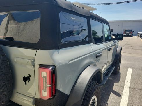 Used 2021 Ford Bronco Badlands AWD/4WD image 9