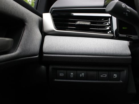 New 2026 Toyota Camry LE AWD/4WD image 27